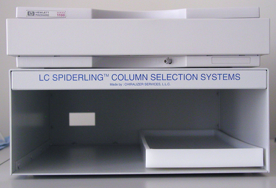 SHELF1.jpg (530914 bytes)