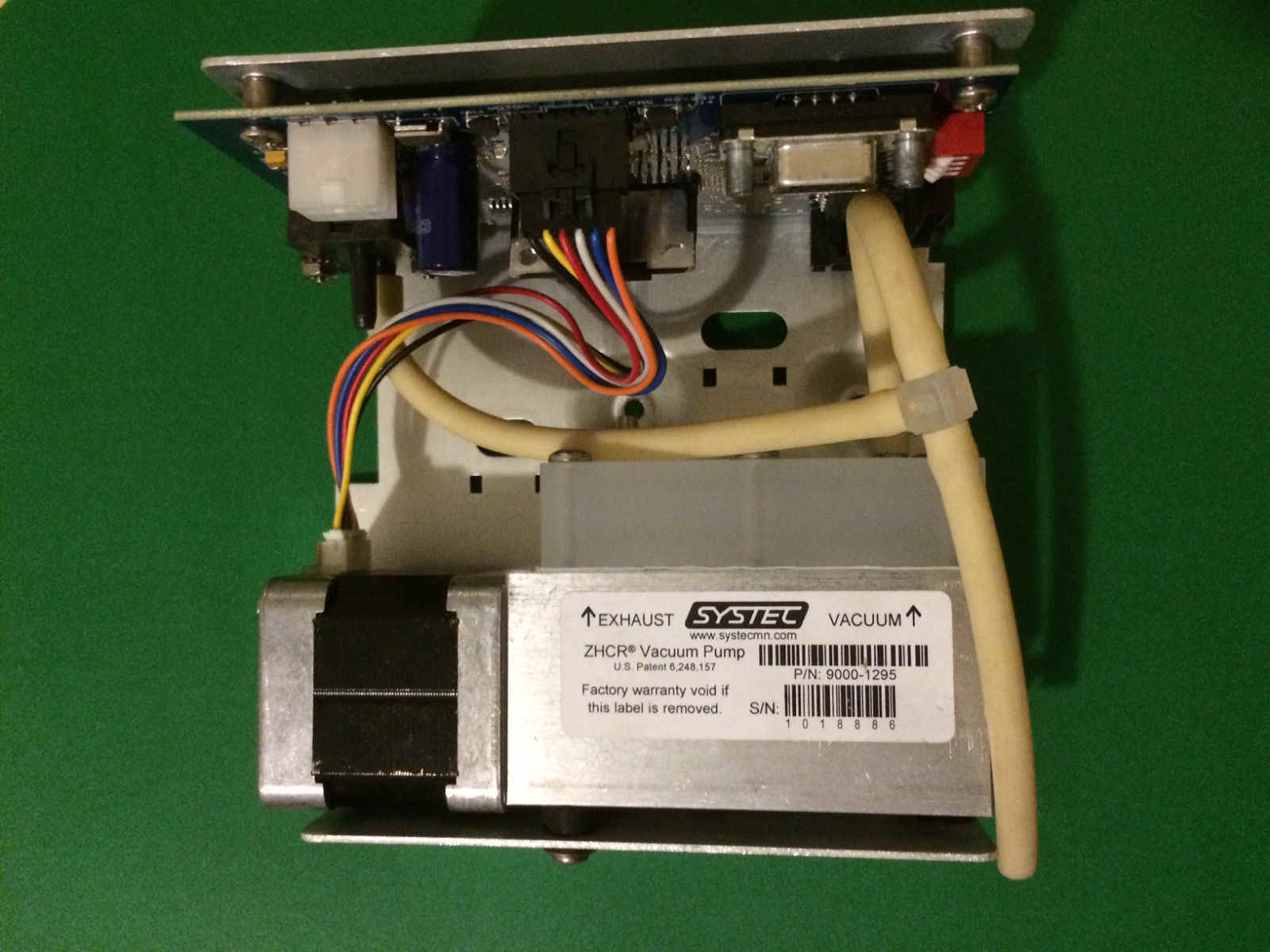 Waters Degasser Tray Module 279001055.jpg (292688 bytes)